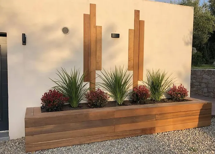 Luxe Bord De Avec Piscine Et Grand Jardin Villa Corbara